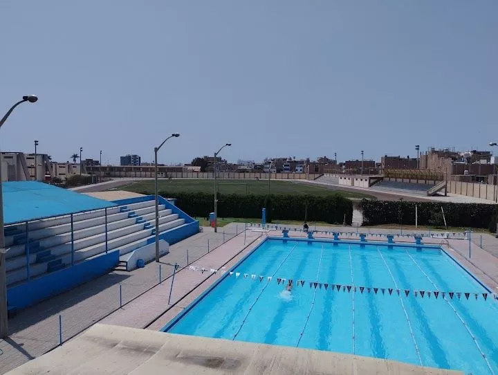 academia de natacion en trujillo
